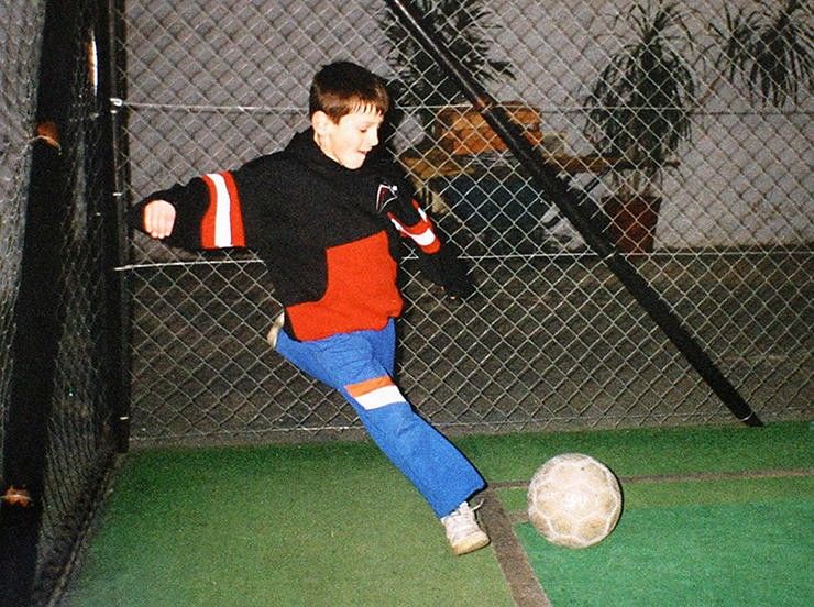 前巴萨87一代球员:梅西玩游戏技术差,最难忘面