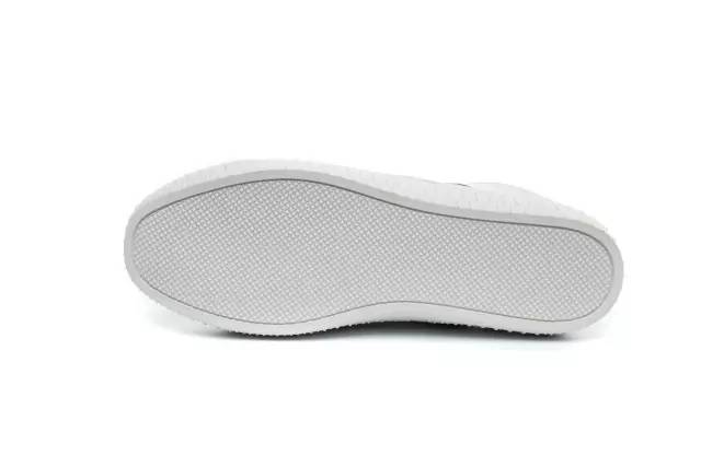 这款最百搭小白鞋,王菲杨幂等众多明星女神都