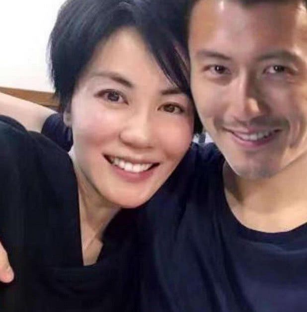 谢贤的一句话暴露谢霆锋不和王菲结婚的原因,