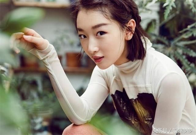 周冬雨叫嚣谢娜:我胸比你大!谢娜五个字霸气回