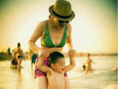 看到梅婷比基尼近照,网友的心被俘获了,四十三岁的身材依然有料 看到梅婷比基尼近照,网友的心被俘获了,四十三岁的身材依然有料