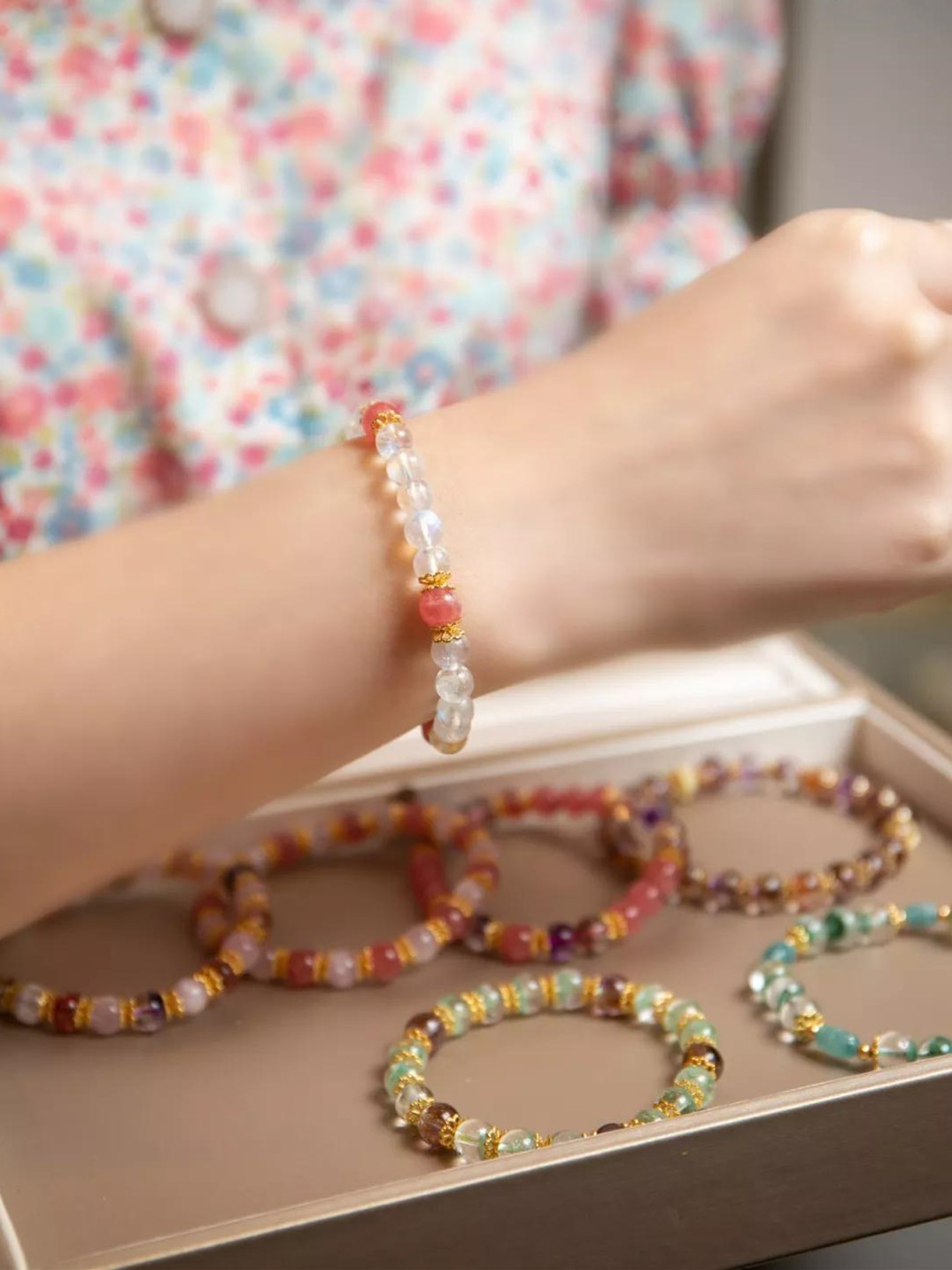 网红名店《宝姬珠宝》解读天然水晶手饰的福禄寿(图9) 网红名店《宝姬珠宝》解读天然水晶手饰的福禄寿(图9)