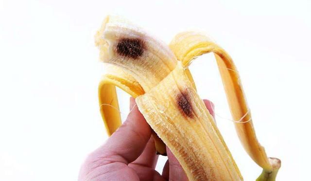 长斑变黑的香蕉,到底能不能吃?
