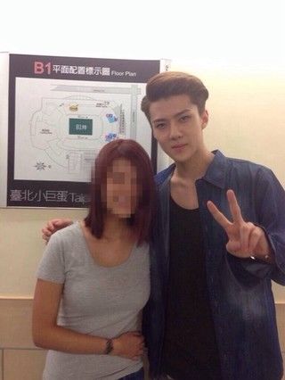 马天宇绅士手获赞 宋仲基朴宝剑防弹金泰亨EX