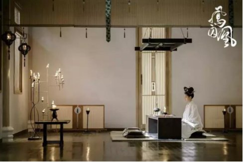 《凤囚凰》网文改编创剧作新类型,爱奇艺为纯