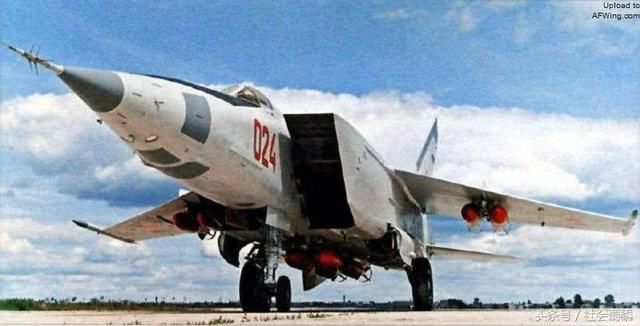 苏联不锈钢战斗机速度超导弹,无视空气动力学