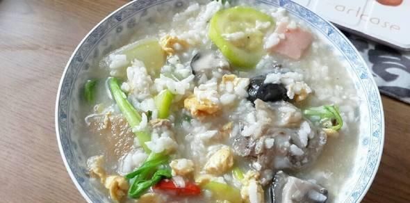 三岁宝宝龋齿、积食、肠胃负担重,医生说这种