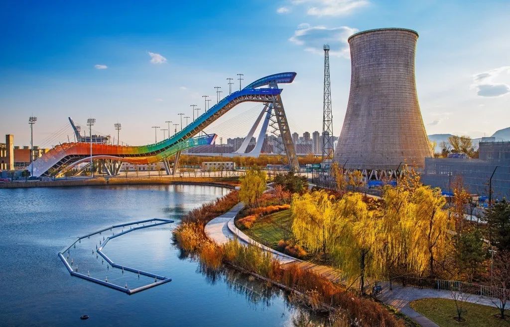 首钢园"从火到冰"涅盘之旅 "秀池"绿头鸭又回来了!