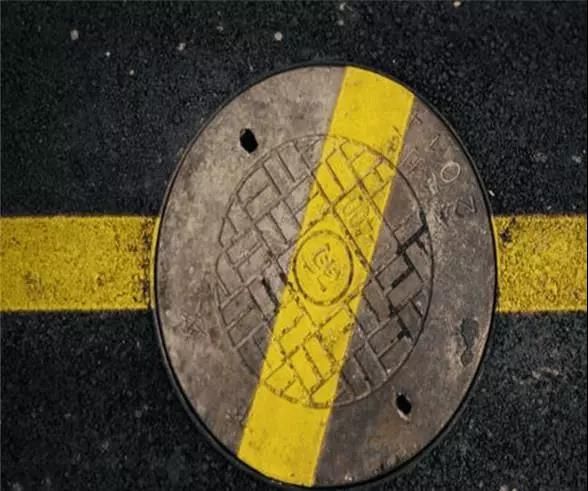 单反镜头下的这5张让强迫症贼难受的照片,你能