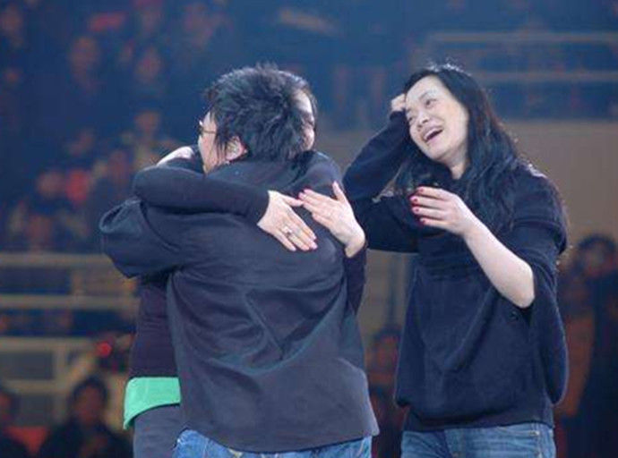 韩红那英什么关系 韩红为什么要给那英下跪