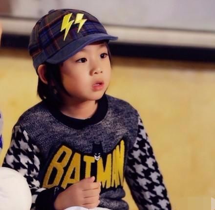 林志颖格外偏爱老三,陈若仪喜欢老二,网友:Kim