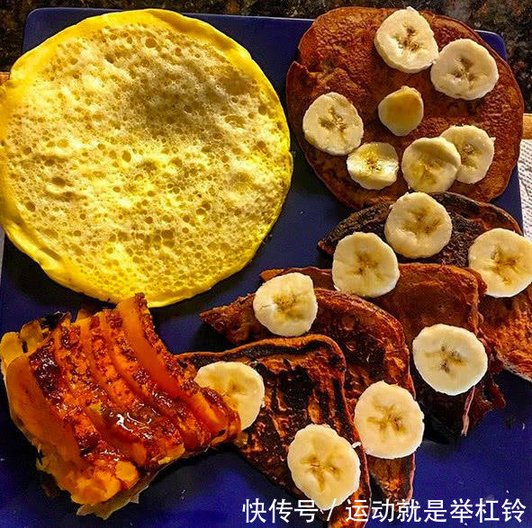 18岁小伙体脂率超低,腹肌凸显,他却十分烦恼!