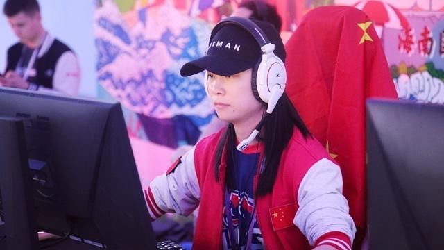 专访CSGO女子战队LLG:无奈中的坚守者,赛场