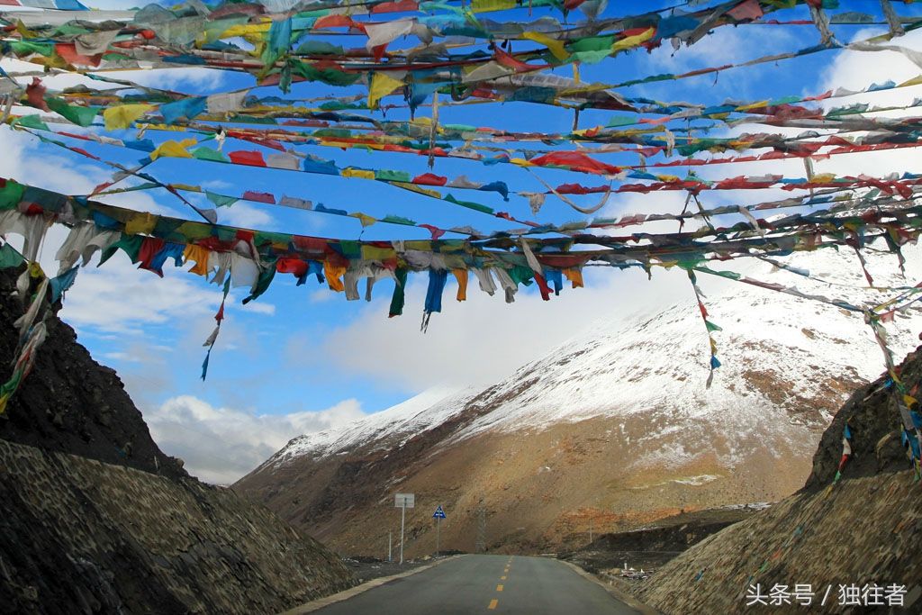 雪山 草甸 河流 海拔4000米以上的高原美景 雪花新闻 雪山 草甸 河流 海拔4000米以上的高原美景 雪花新闻