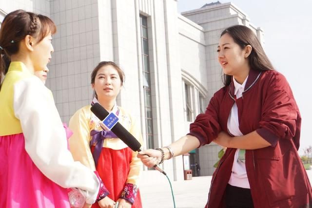 朝鲜姑娘到中国旅游,对中国的评价让人无语!