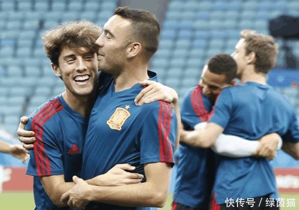 老梁谈世界杯中的西班牙队:不会这么快崛起,克