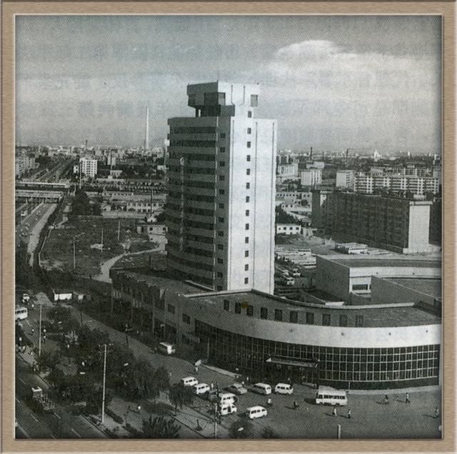 九十年代初沈阳老照片--沈阳长客总站