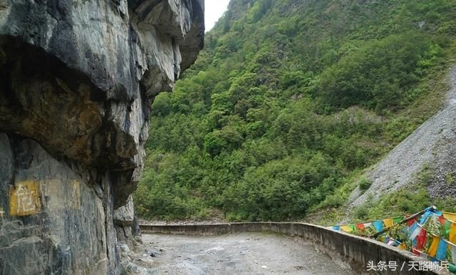 骑行西藏直播第十九天:没有骑过老的通麦天险318难度降低一半