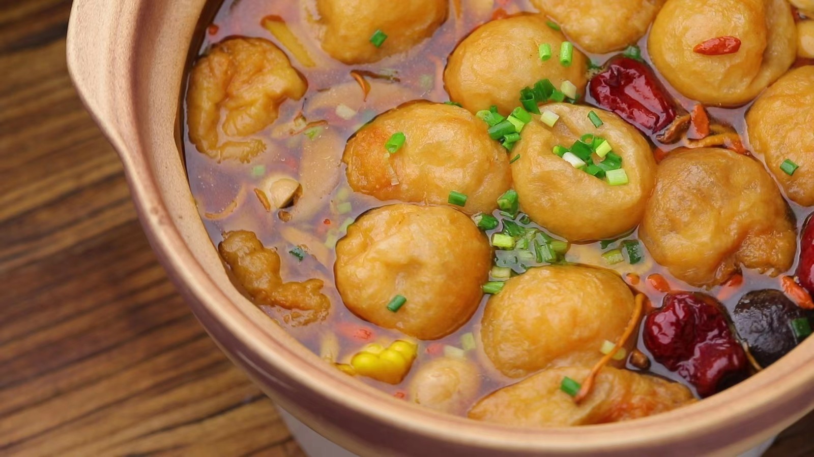 吃鱼不见鱼,冷天最好吃,拿来涮火锅,简直就是绝配 吃鱼不见鱼,冷天最好吃,拿来涮火锅,简直就是绝配