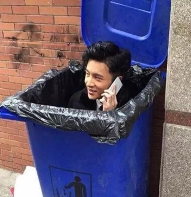 明星最想销毁照片:杨幂身上郭敬明的手,最后一