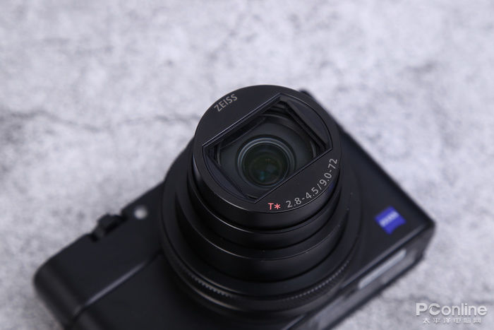 索尼黑卡RX100M6评测:短小精悍、五脏俱全