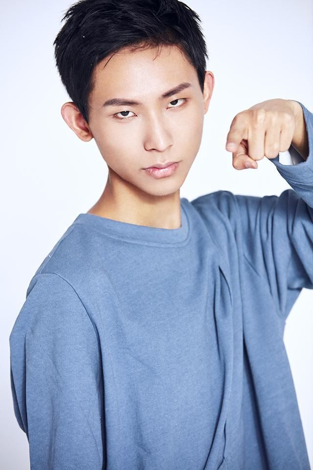 王者荣耀:梦泪从此告别韩信李白!拿下国服第一