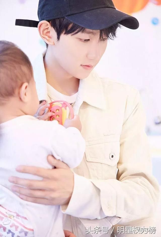 中国慈善名人榜Top30揭晓,原来这么多爱豆热