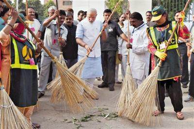 印度发起清洁运动,掀起建厕所风潮,直击印度