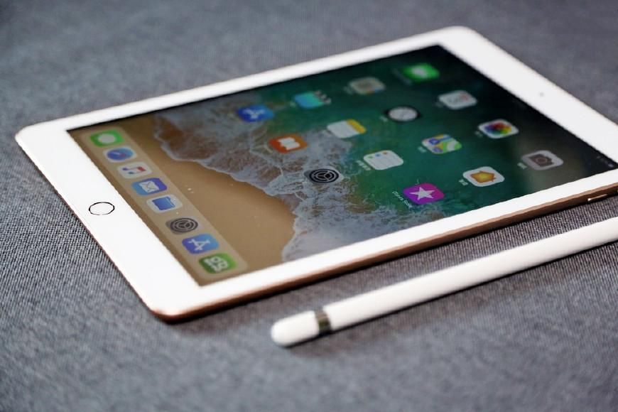 第一代iPad Pro 9.7和2018款新iPad到底该如何