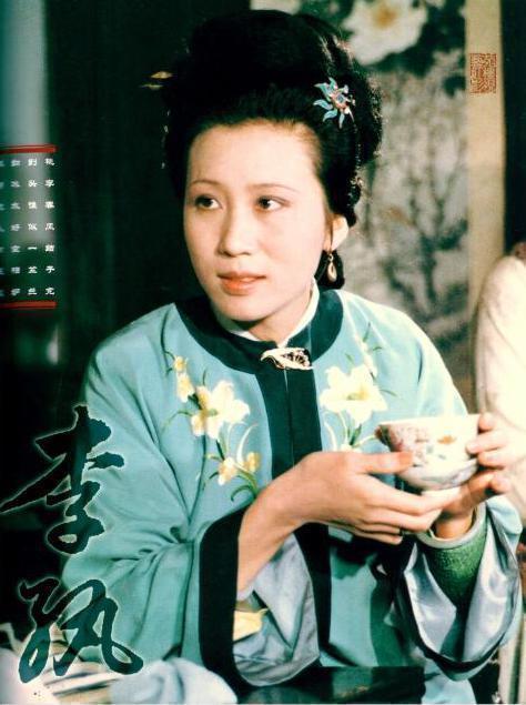 西方国家进贡的新潮洋货 为何全部落入贾府?