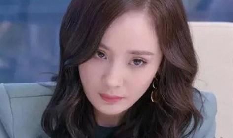 杨幂最新电视剧谈判官 杨幂新发型成功和黄子