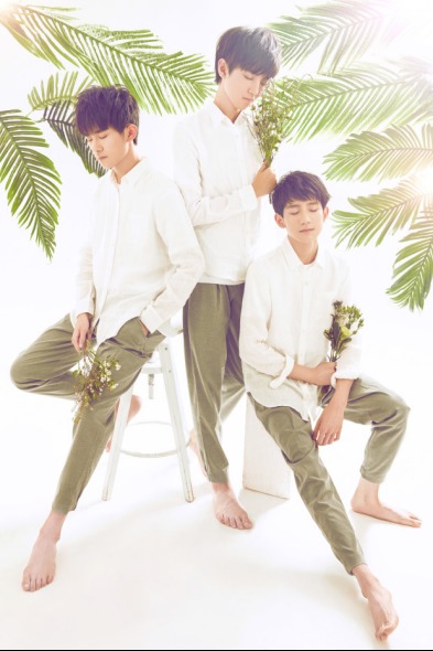 tfboys首次公开宣布加入三只松鼠"超萌力战队"