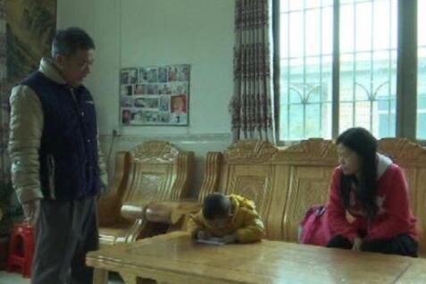 蒙杰英:义务赡养无后老人 用一生做一样善事