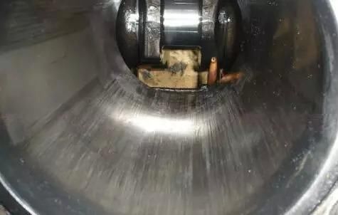 正在行驶中的发动机到底为什么会发生粘缸拉缸现象?