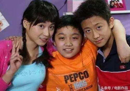 同样都是小雪扮演者,张一山对杨紫极尽宠爱,与