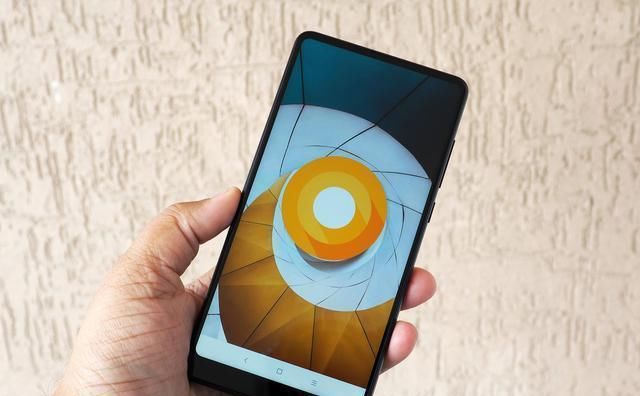 小米Mix 2S上手预览:最新的硬件与MIUI改进的