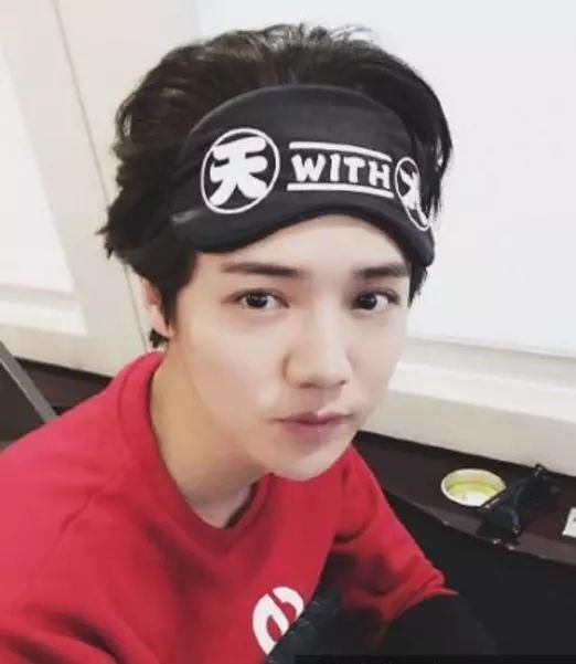 明星戴的眼罩都长啥样?范冰冰软萌鹿晗自恋,谢依霖最有个性!