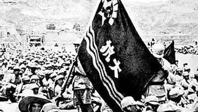 永远飘扬的旗帜——抗大校旗