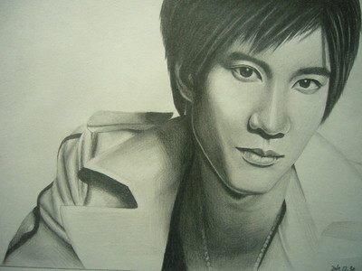 明星素描像,成龙鹿晗上榜,他被勾勒出了沧桑,他