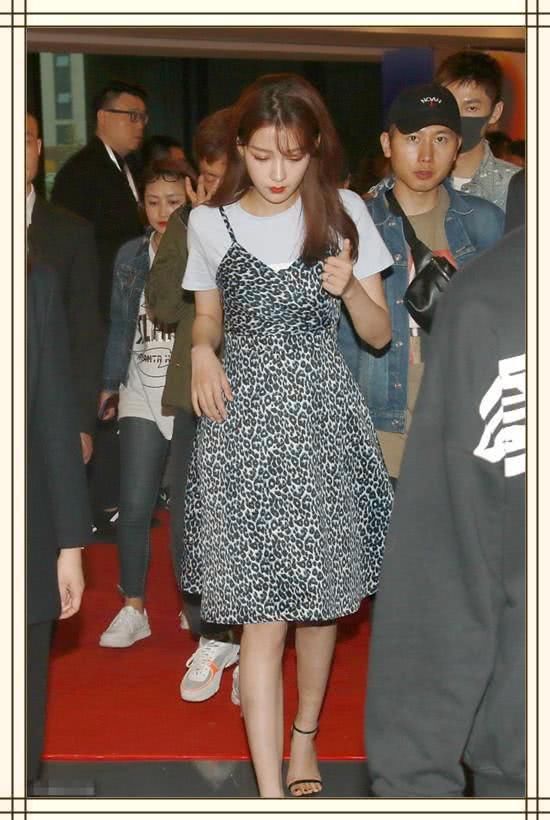 生前生后一个样!孙怡再现长腿杀,网友:怎么腿