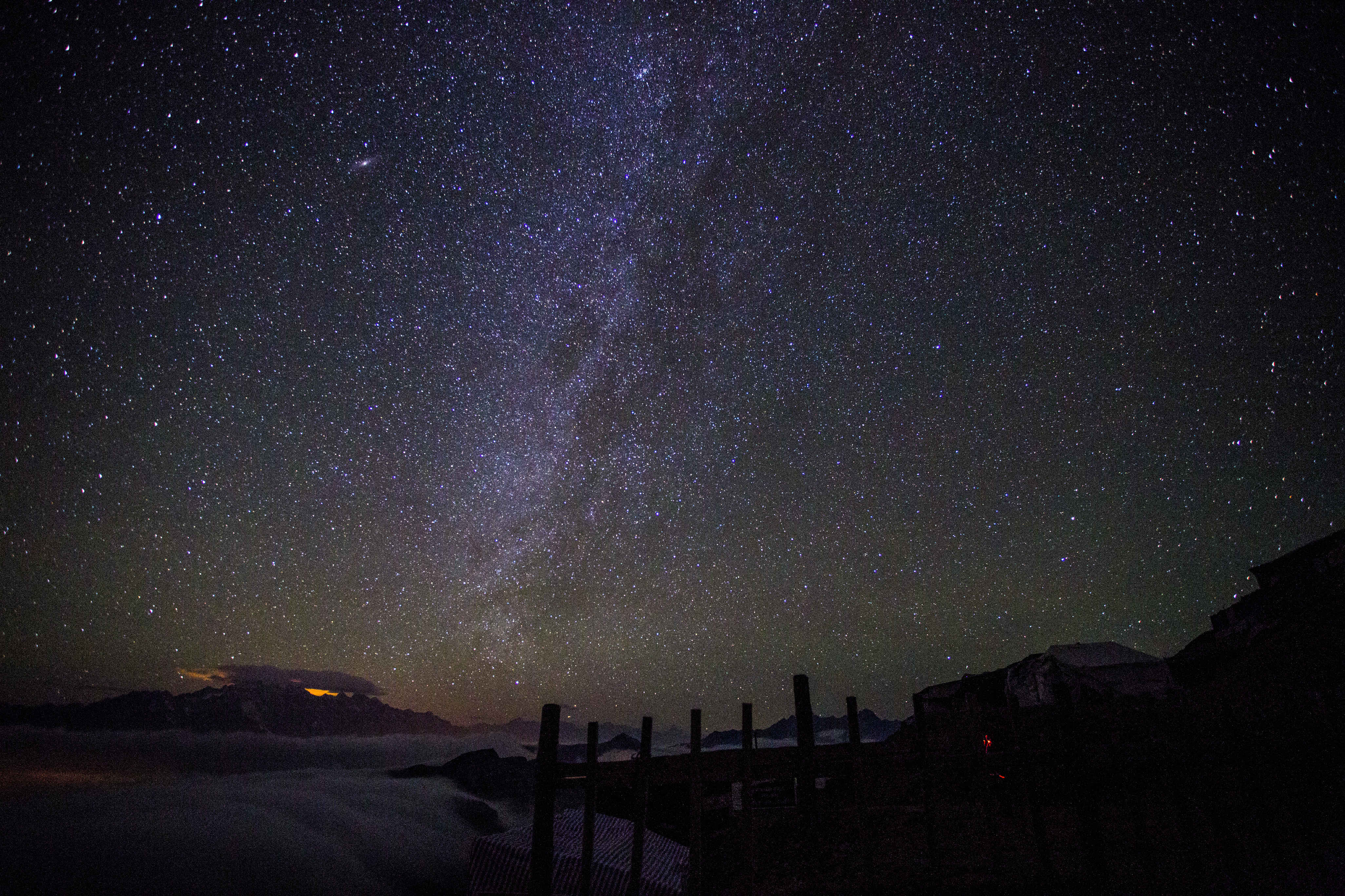 我能想到最浪漫的事,就是和你一起在川西高原仰望星空