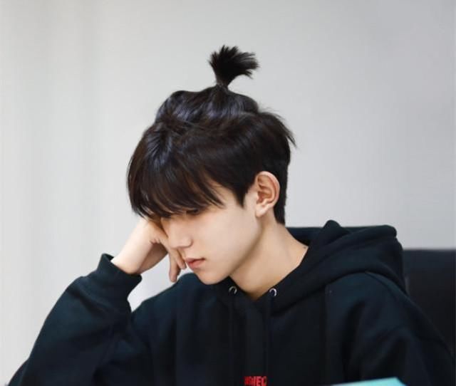 王源和欧阳娜娜合作新剧,从颜值和衣品上看,两