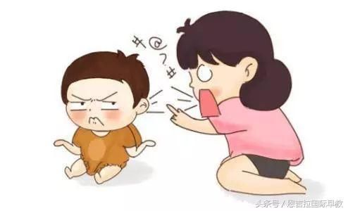 3岁内宝宝打人怎么办?爸爸妈妈的行为才是关