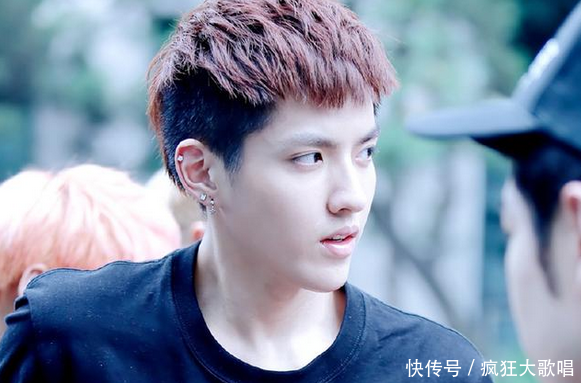 国内明星年薪排名前5,吴亦凡垫底,第一名无争