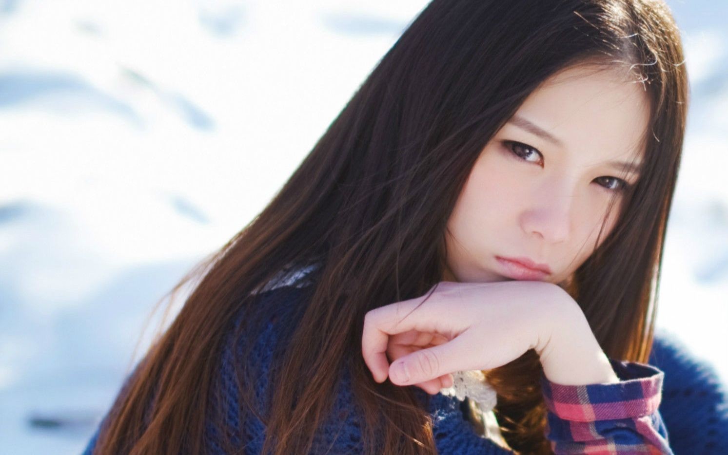 歌手本兮头七 华谊音乐:本因有你,倍加珍兮