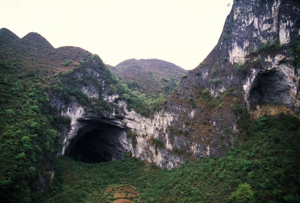 这些神奇的天坑至今都是谜?是天然形成还是远古遗迹?