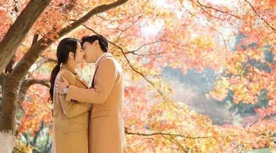 2018年迪丽热巴带两部电视剧回归,难到已经被