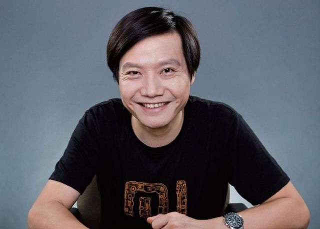 雷军得交多少税收?为什么愿意奖励员工99亿人