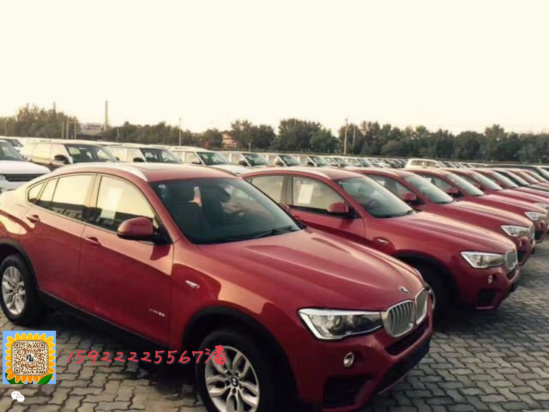 16款宝马X4现车 内饰宽敞极佳旅行舒适性