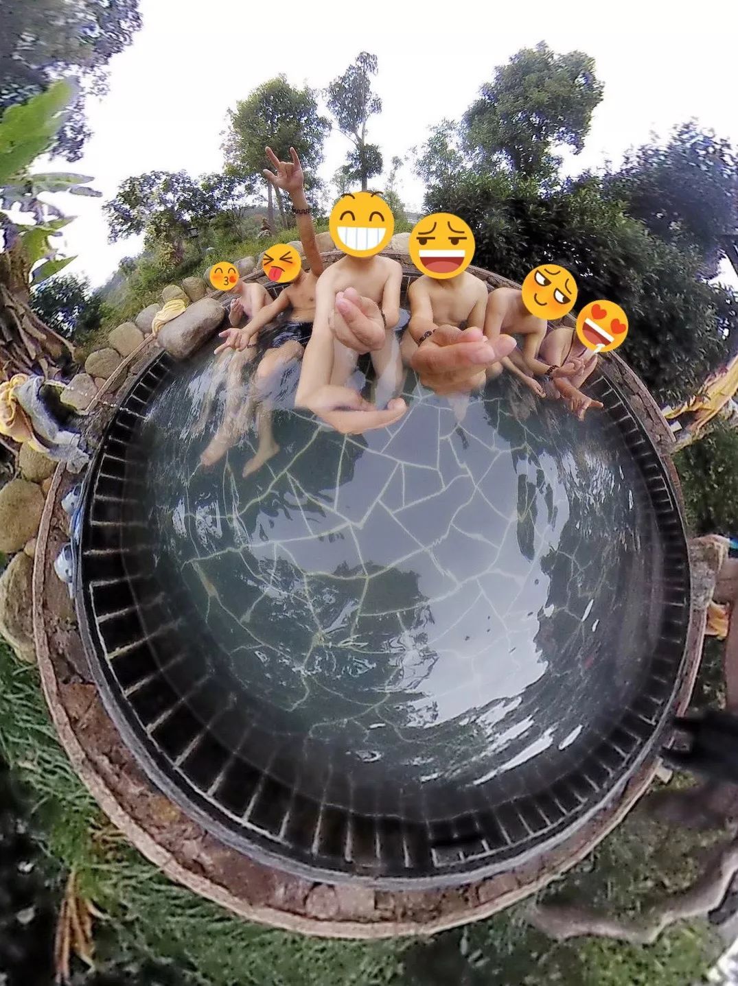 武汉周边一日游,三里畈温泉沙雕吊锅值得拥有